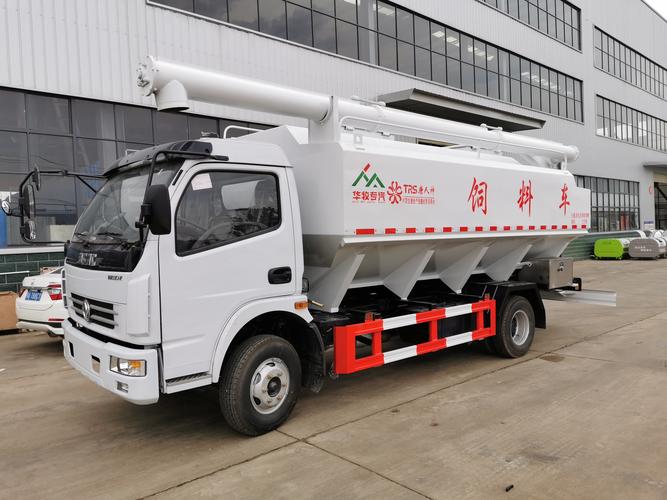 湖北華牧 專業(yè)打造高效散裝飼料車，助力現(xiàn)代化畜牧運(yùn)輸